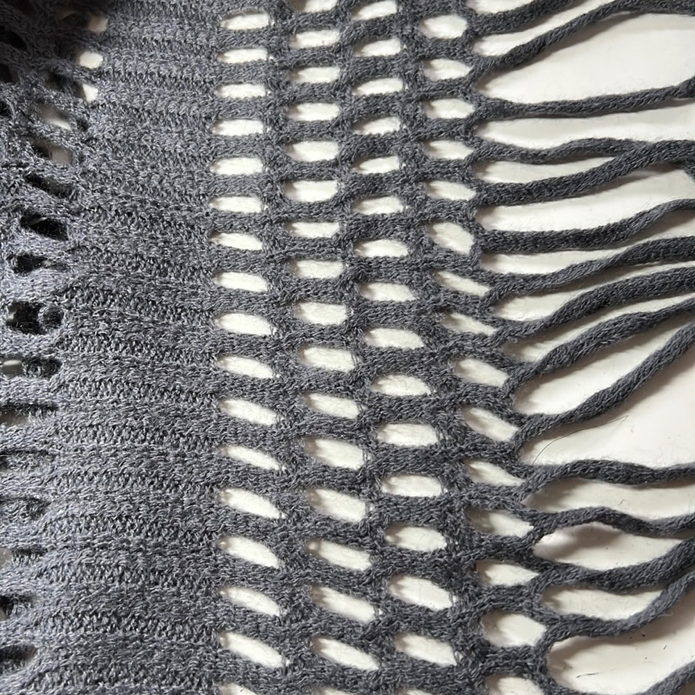 Gray Lattice INFINITY SCARF. - Picture 1 of 2
